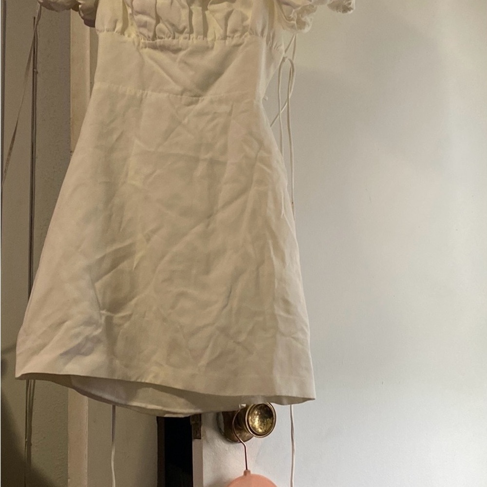Elegant White Mini Dress - Picture 2 of 10